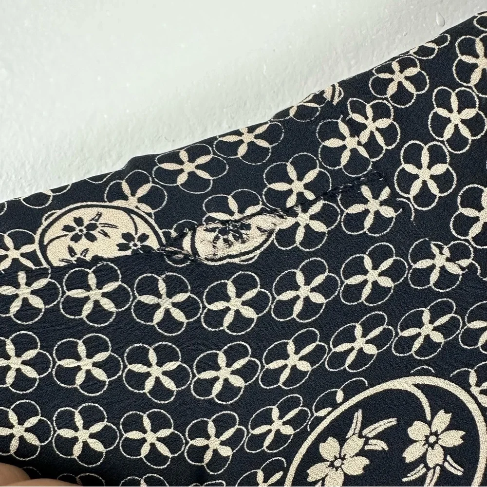Vintage 100% Silk Black Floral Patterned Button-Up Shirt Anne Namba - Picture 11 of 11